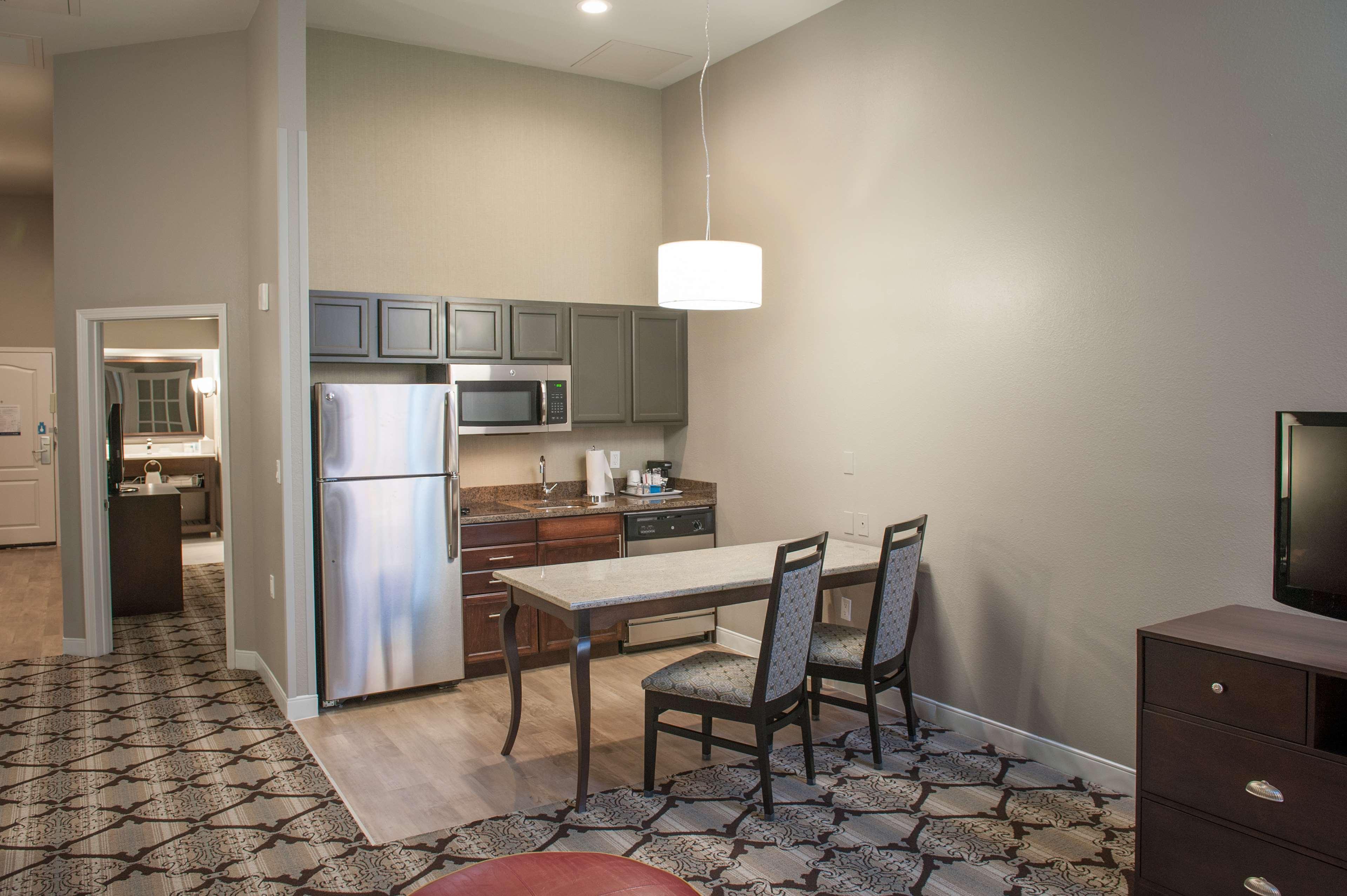 Hampton Inn And Suites New Orleans Convention Center Exteriör bild
