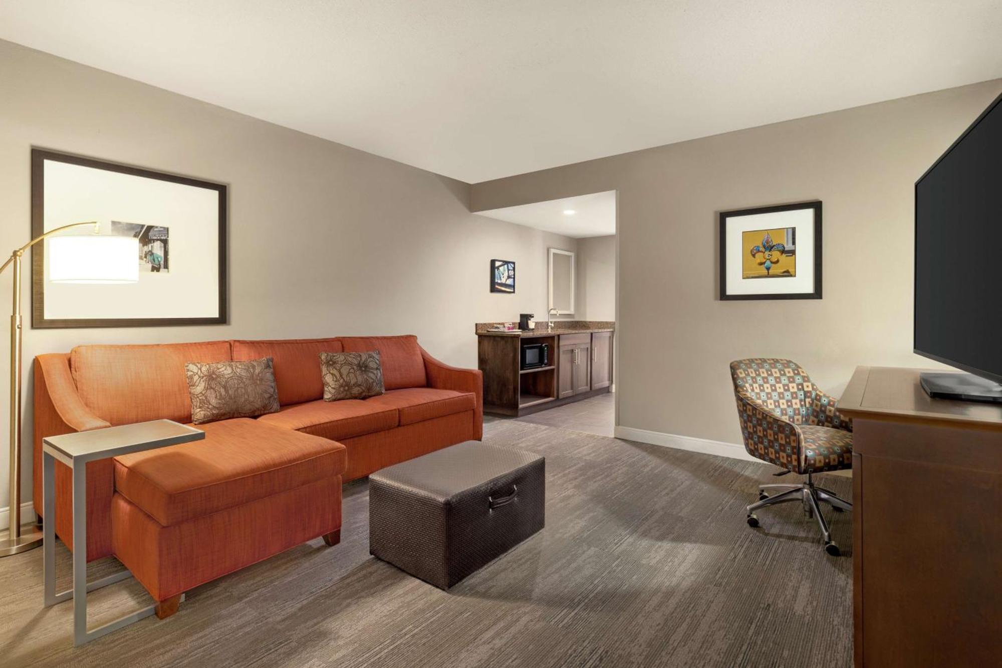 Hampton Inn And Suites New Orleans Convention Center Exteriör bild