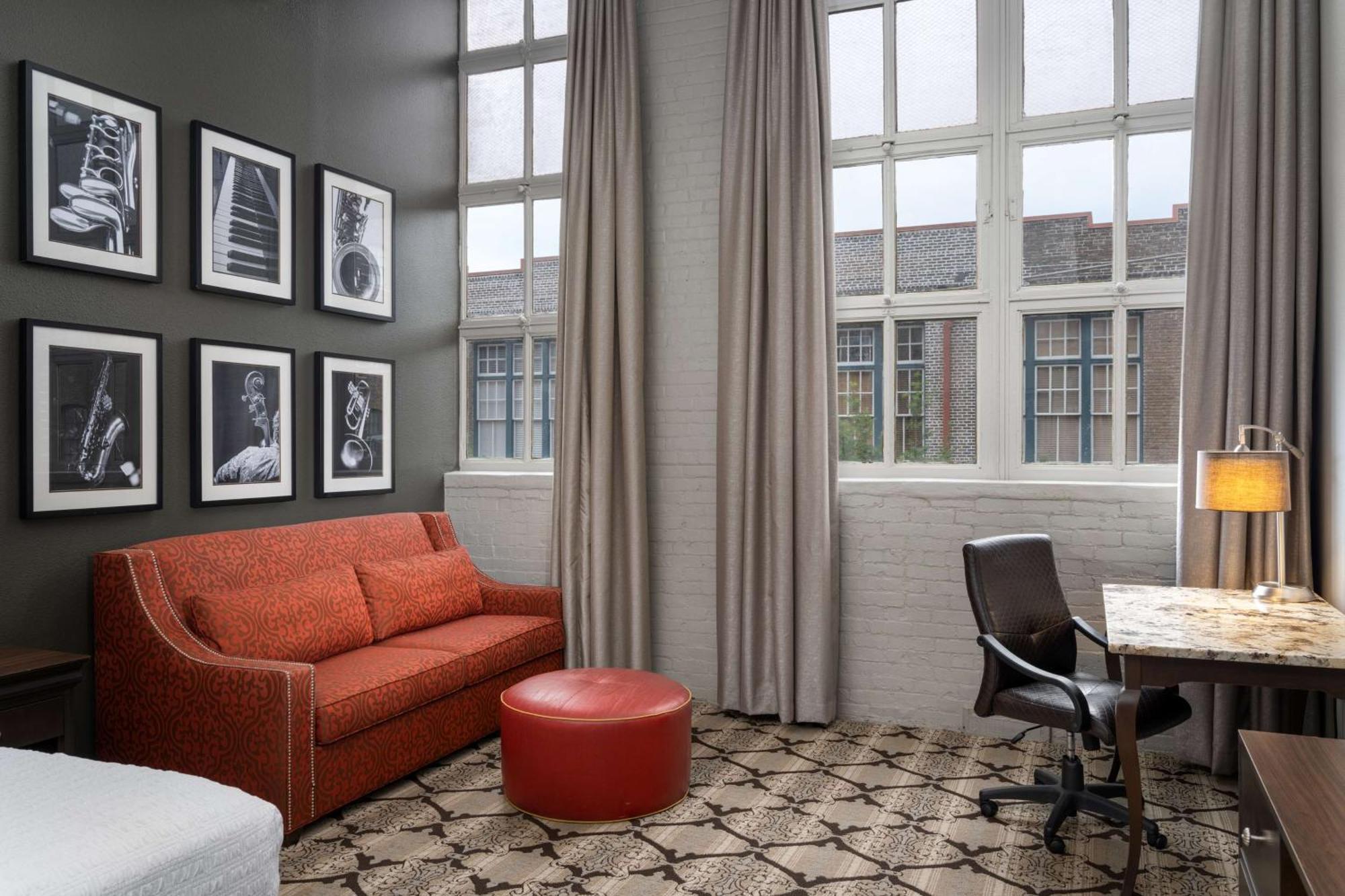 Hampton Inn And Suites New Orleans Convention Center Exteriör bild
